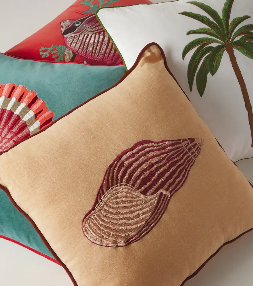 LES OTTOMANS Embroidered cotton velvet cushion | Thumbnail 3