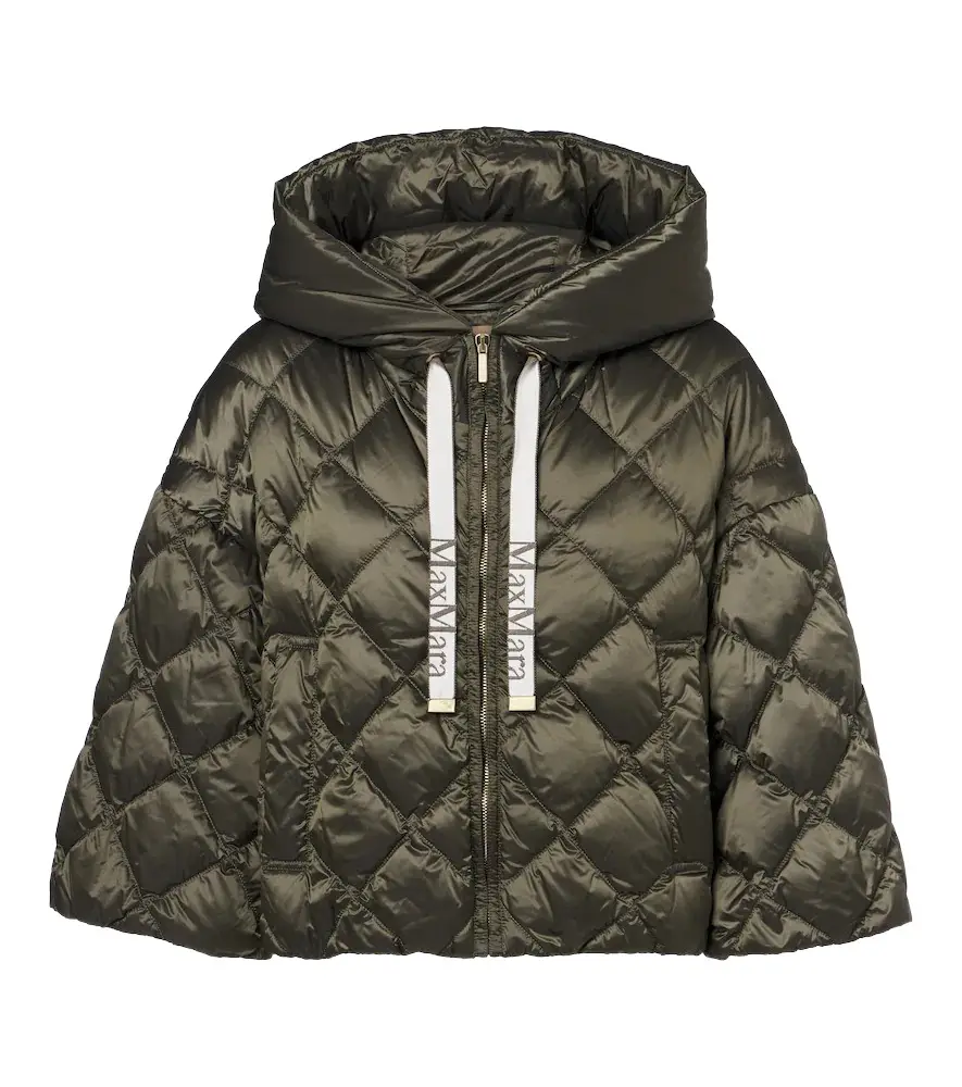 Hooded quilted cropped down jacket Hooded quilted cropped down jacket