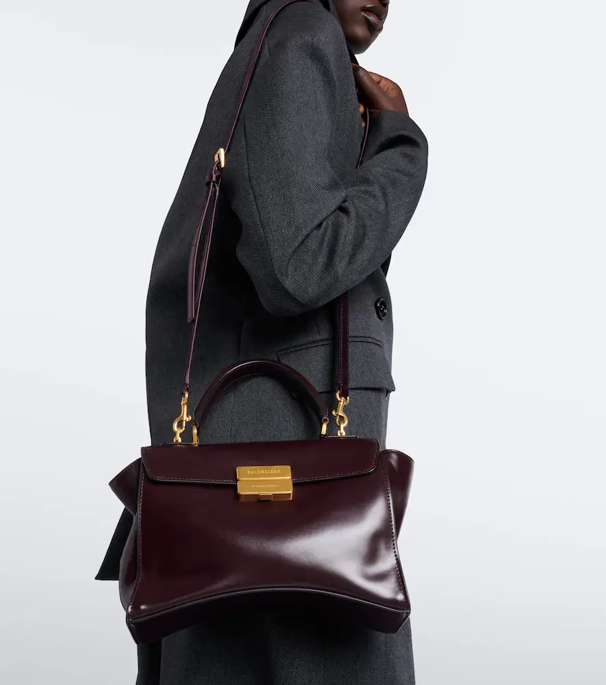 Balenciaga Hourglass Avenue Small leather top-handle bag | Thumbnail 7 Balenciaga Hourglass Avenue Small leather top-handle bag | Thumbnail 7