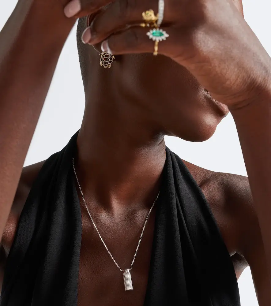 Yvonne Léon Yvonne Léon Petit Vase Berlingot and Bouchon 9kt white gold pendant necklace with emerald and diamond | Thumbnail 3