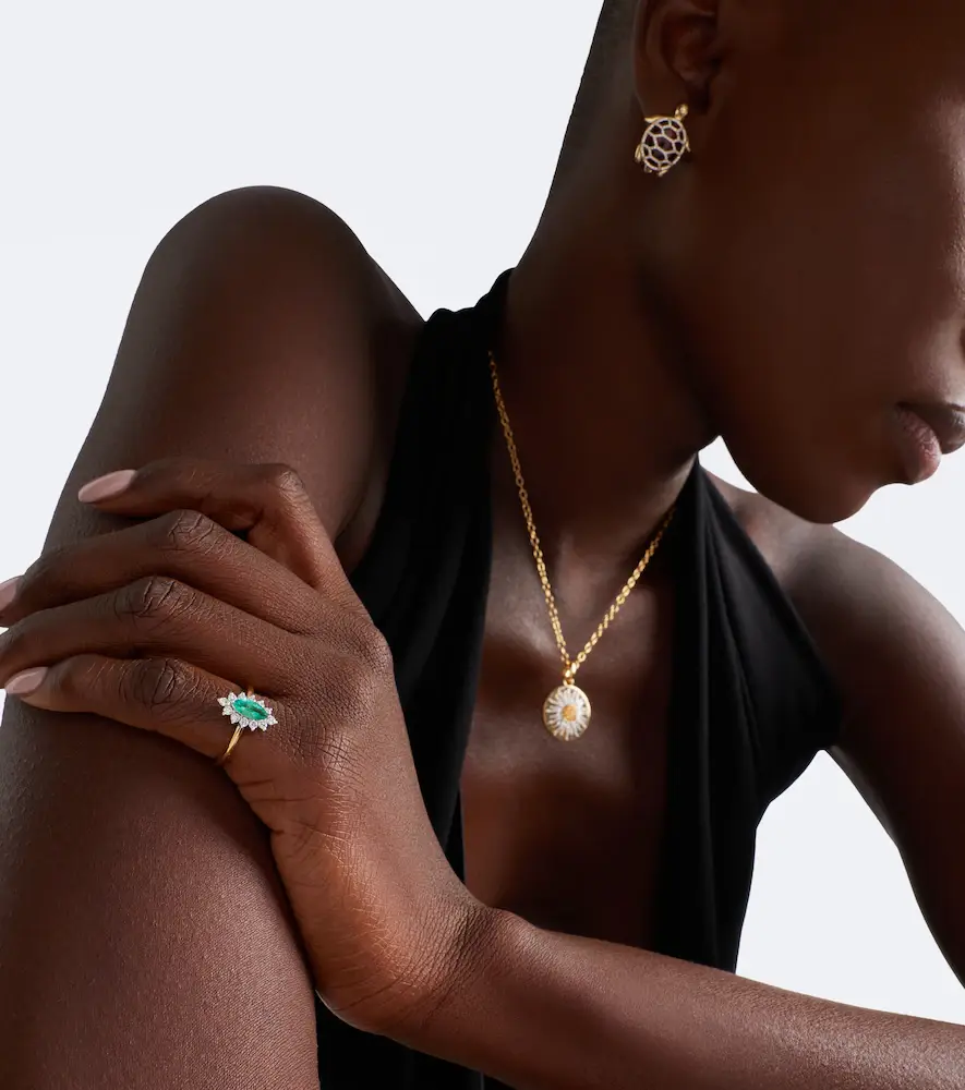 Yvonne Léon Yvonne Léon Pompadour 18kt gold ring with emerald and diamonds | Thumbnail 5 Yvonne Léon Yvonne Léon Pompadour 18kt gold ring with emerald and diamonds | Thumbnail 5