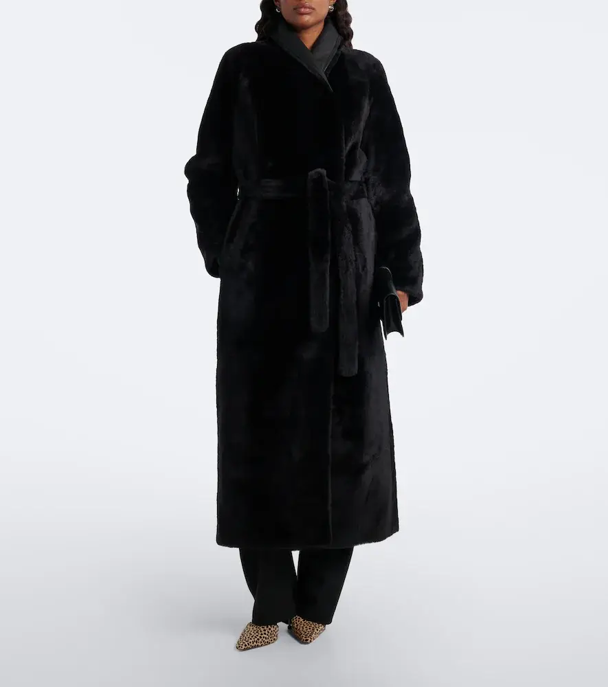 Yves Salomon Reversible shearling and leather coat | Thumbnail 2 Yves Salomon Reversible shearling and leather coat | Thumbnail 2