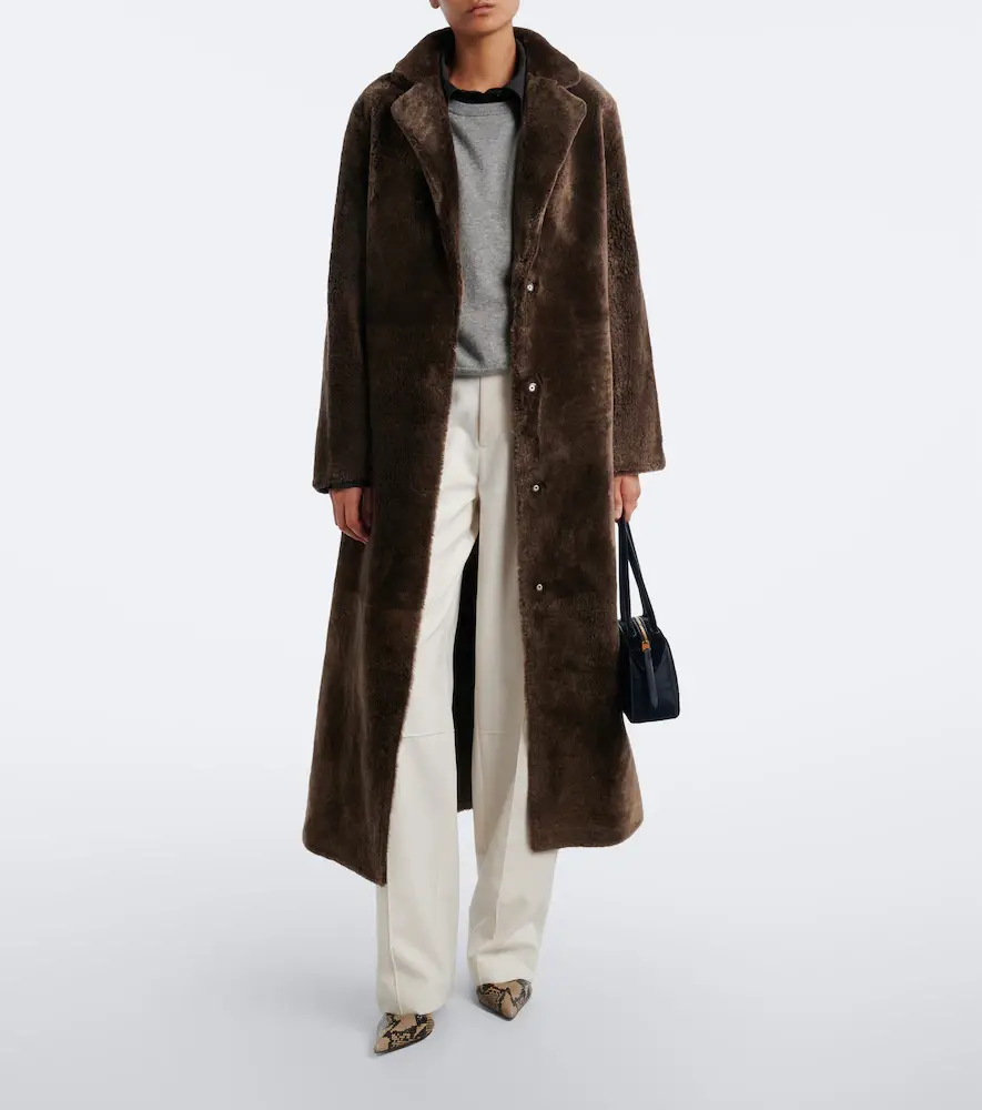 Yves Salomon Reversible shearling and leather coat | Thumbnail 2 Yves Salomon Reversible shearling and leather coat | Thumbnail 2