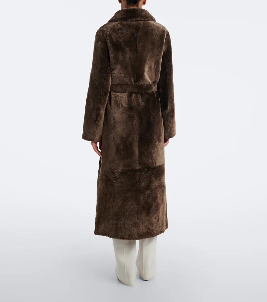 Yves Salomon Reversible shearling and leather coat | Thumbnail 4 Yves Salomon Reversible shearling and leather coat | Thumbnail 4