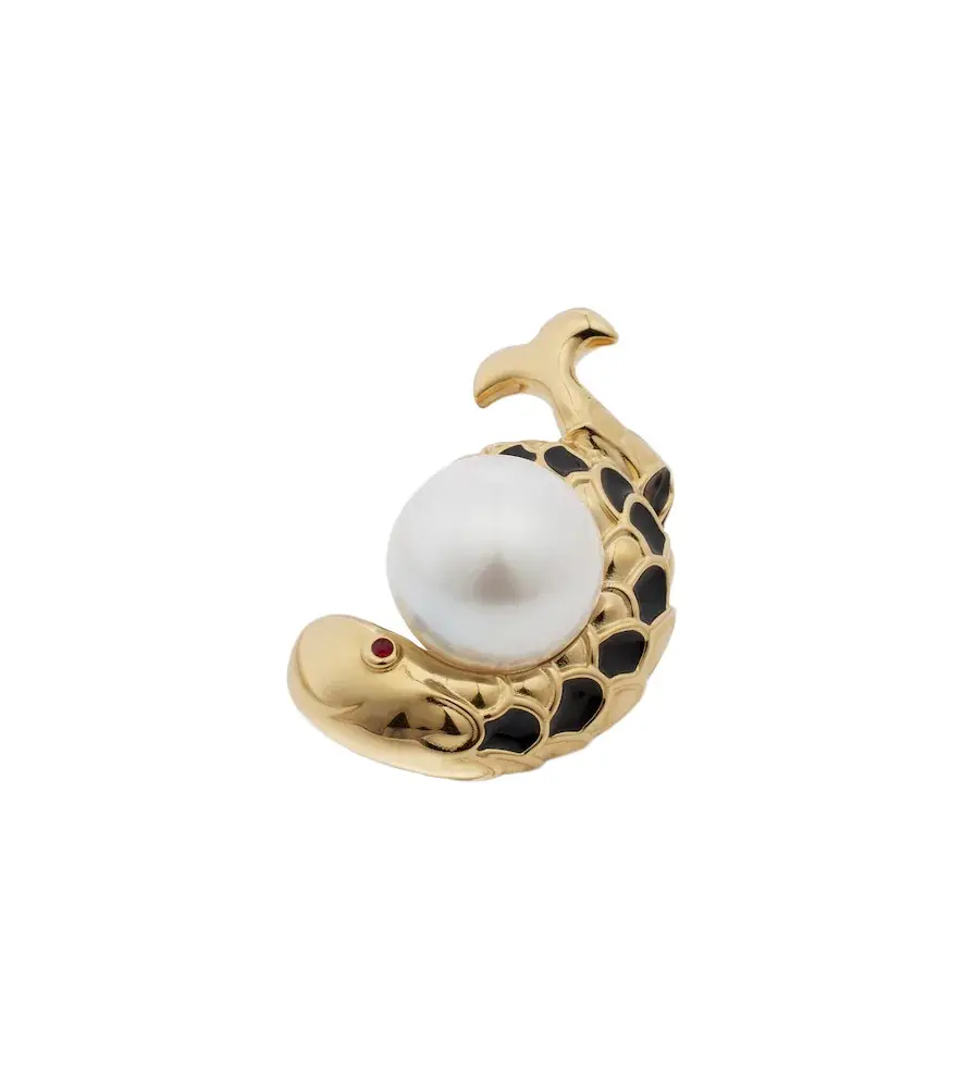 Fish embellished enamel ring Fish embellished enamel ring