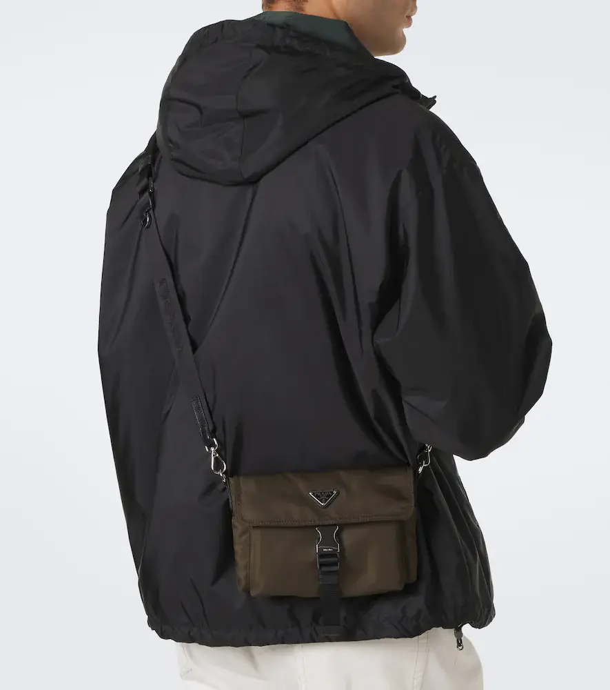 Prada Re-Nylon phone pouch | Thumbnail 7 Prada Re-Nylon phone pouch | Thumbnail 7