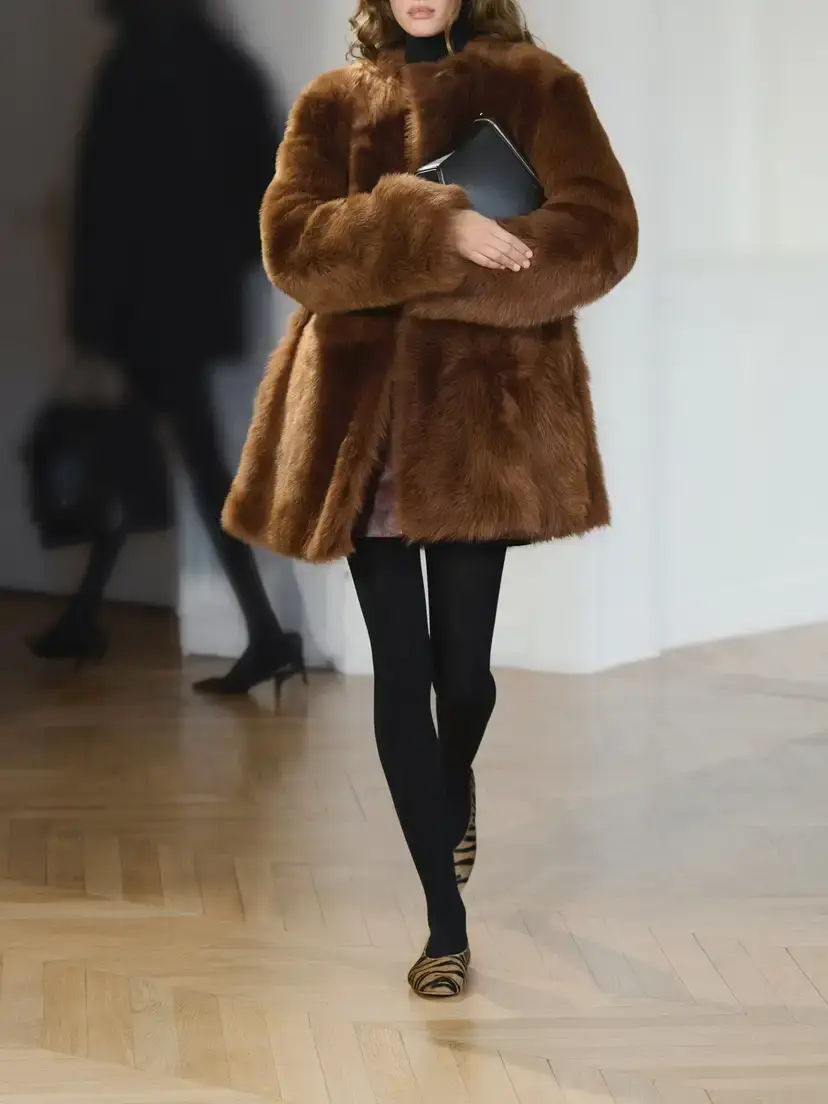 TOTEME Shearling Coat | Thumbnail 5 TOTEME Shearling Coat | Thumbnail 5