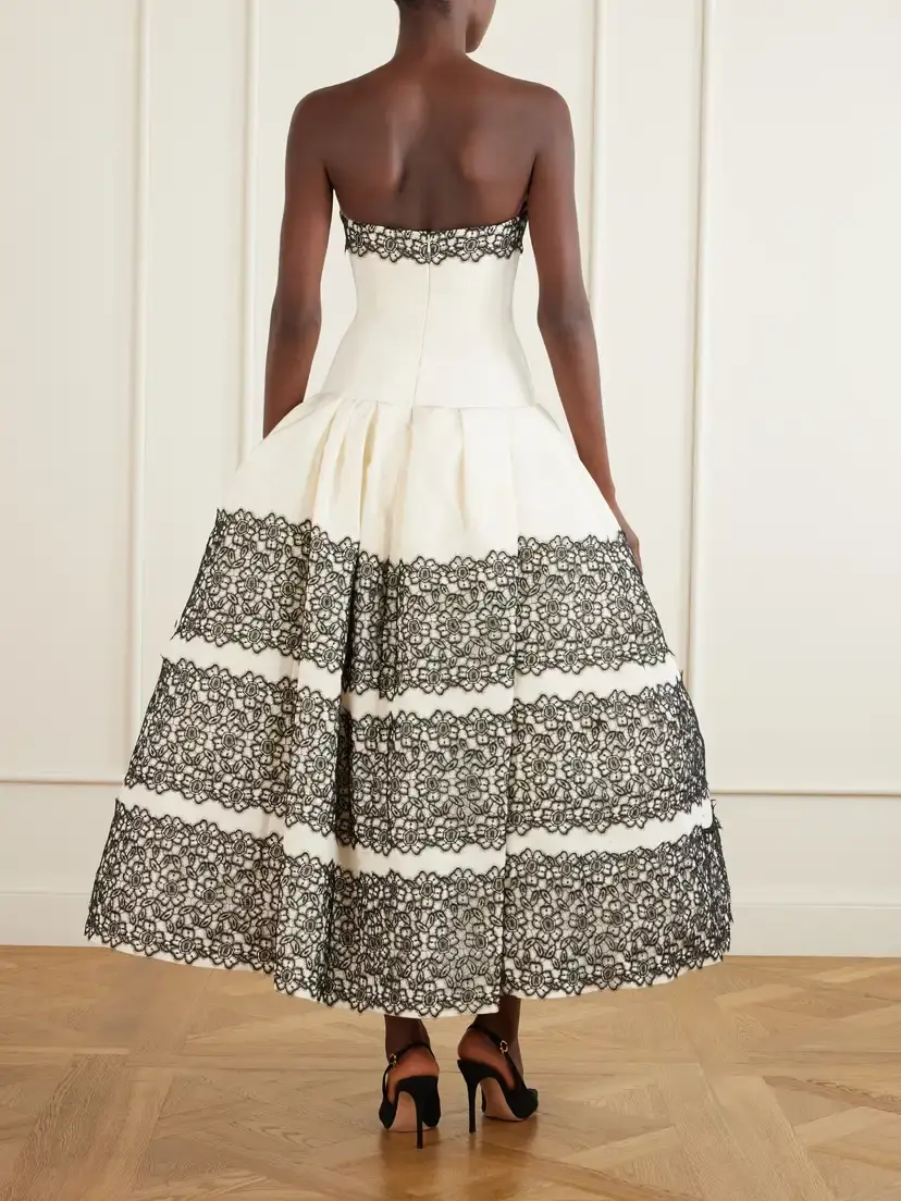 Carolina Herrera Strapless Lace-trimmed Silk-faille Gown | Thumbnail 3 Carolina Herrera Strapless Lace-trimmed Silk-faille Gown | Thumbnail 3