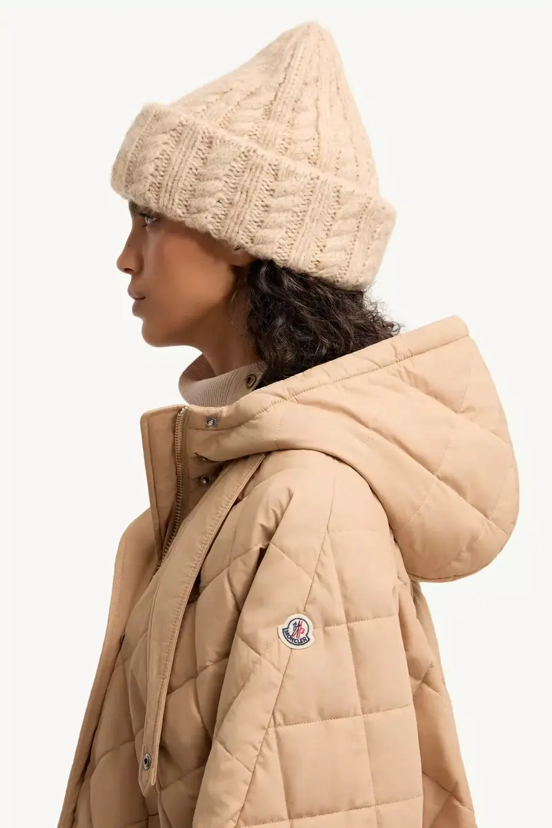 Moncler Diamond-quilted Hooded Cape | Thumbnail 4 Moncler Diamond-quilted Hooded Cape | Thumbnail 4