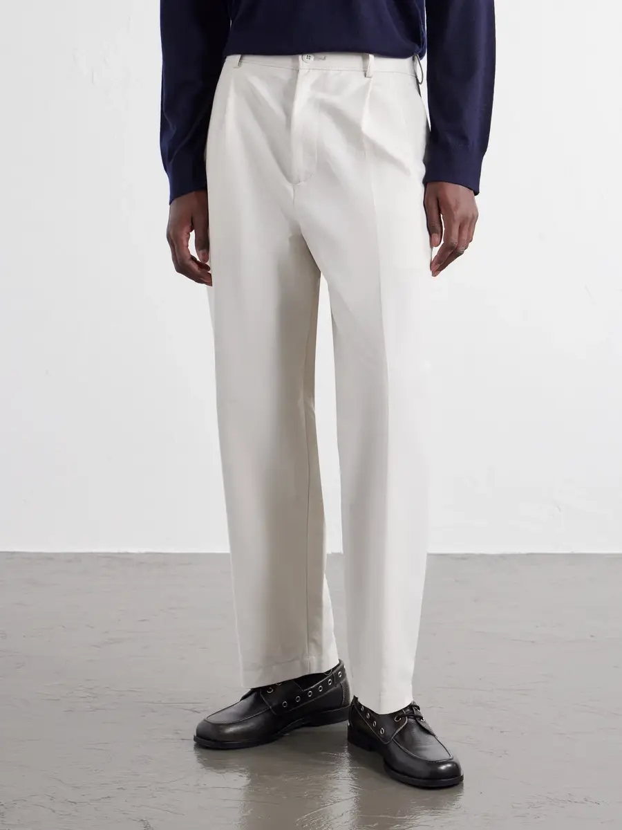 ATON Pleated Tapered Cotton Trousers - Men | Thumbnail 3