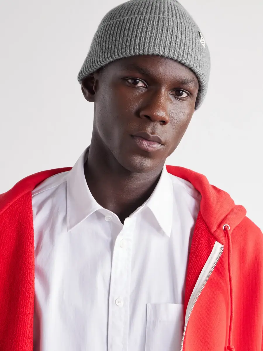TOTEME Cashmere Ribbed Beanie - Men | Thumbnail 2 TOTEME Cashmere Ribbed Beanie - Men | Thumbnail 2