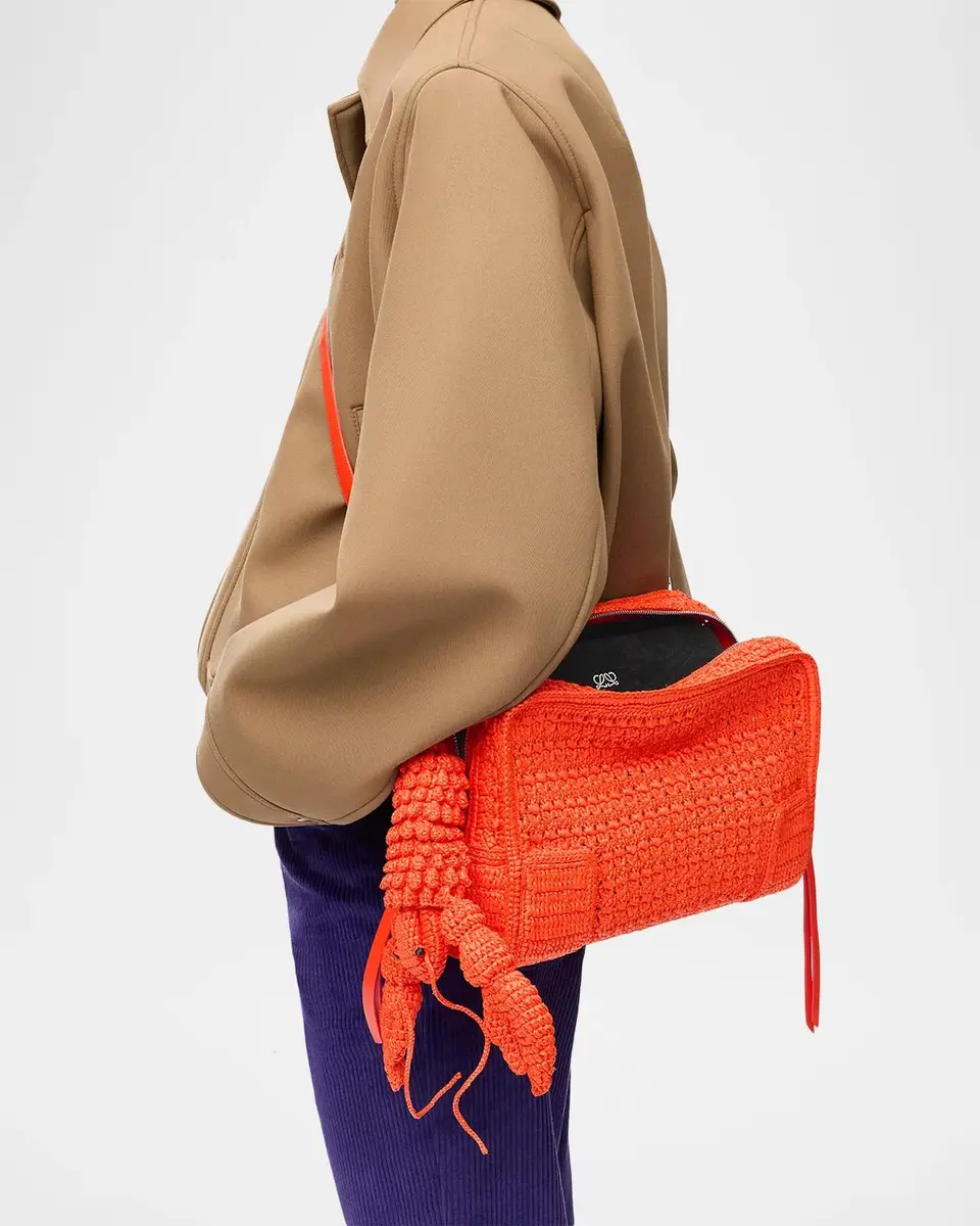Loewe x Cosima Von Bonin Amazona 180 Top-Handle Bag | Thumbnail 10 Loewe x Cosima Von Bonin Amazona 180 Top-Handle Bag | Thumbnail 10