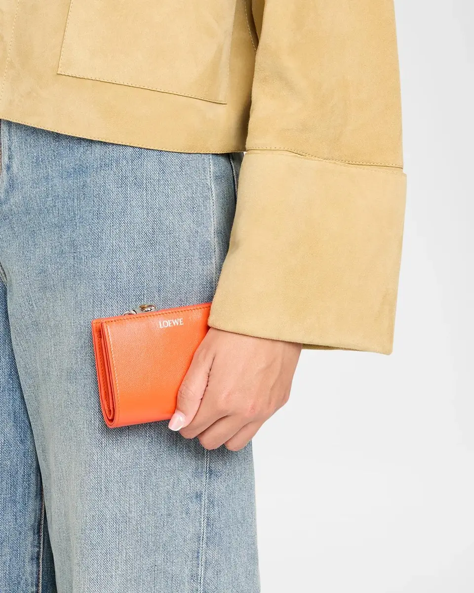 Loewe x Cosima Von Bonin Claw Compact Wallet | Thumbnail 2 Loewe x Cosima Von Bonin Claw Compact Wallet | Thumbnail 2