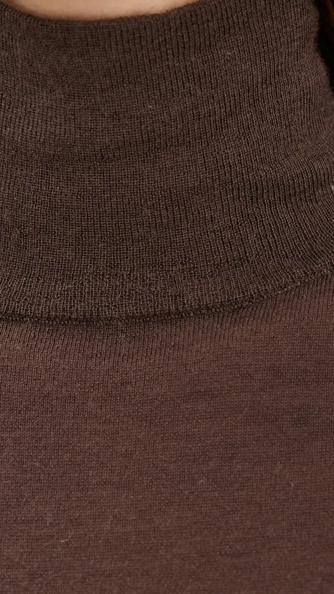 Vince Slim Long Sleeve Cashmere Turtleneck | Thumbnail 6 Vince Slim Long Sleeve Cashmere Turtleneck | Thumbnail 6