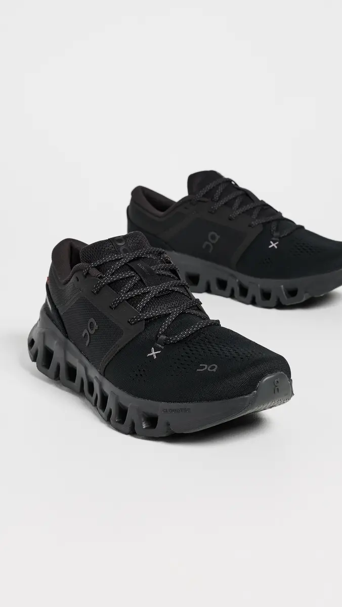 ON Cloud X 5 Sneakers | Thumbnail 4 ON Cloud X 5 Sneakers | Thumbnail 4