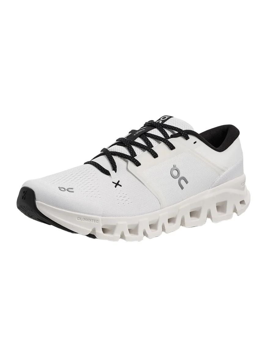 ON Cloud X 5 Sneakers