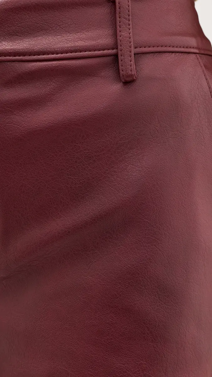 Wayf Angelina Faux Leather Shorts | Thumbnail 6