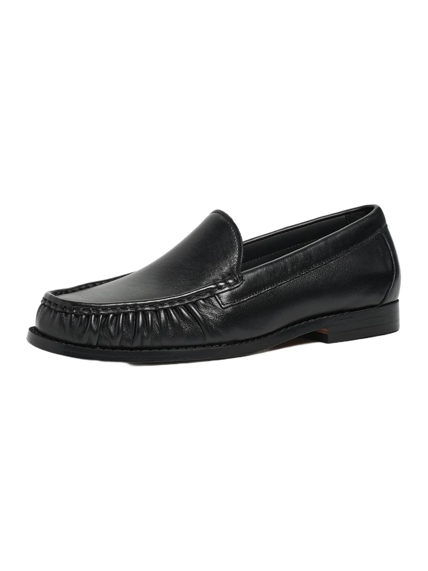 G.H. BASS G. H. Bass Venetian Gathered Weejuns Loafers