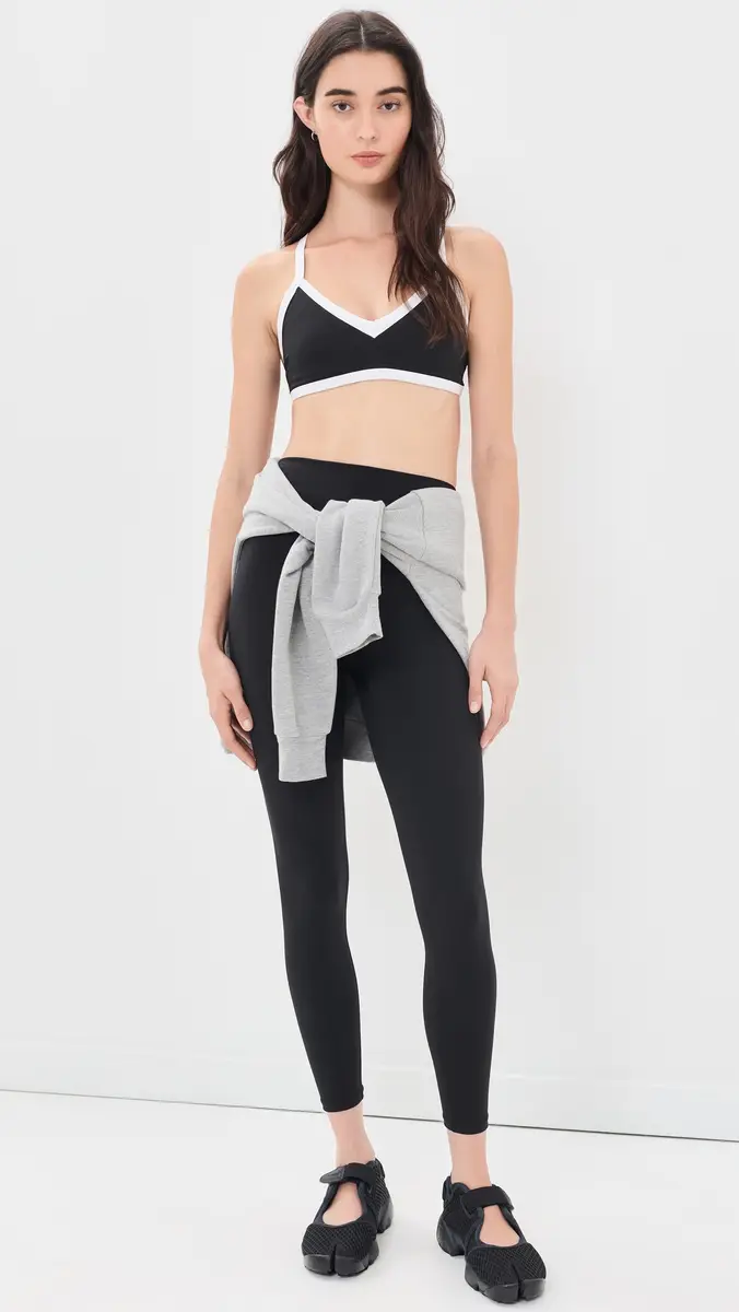 FORM Reversible V Neck Bra | Thumbnail 5 FORM Reversible V Neck Bra | Thumbnail 5