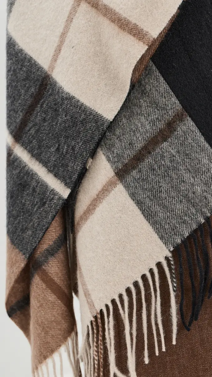 FRENKEN Mixed 2 Scarfs Wool Poncho | Thumbnail 6 FRENKEN Mixed 2 Scarfs Wool Poncho | Thumbnail 6
