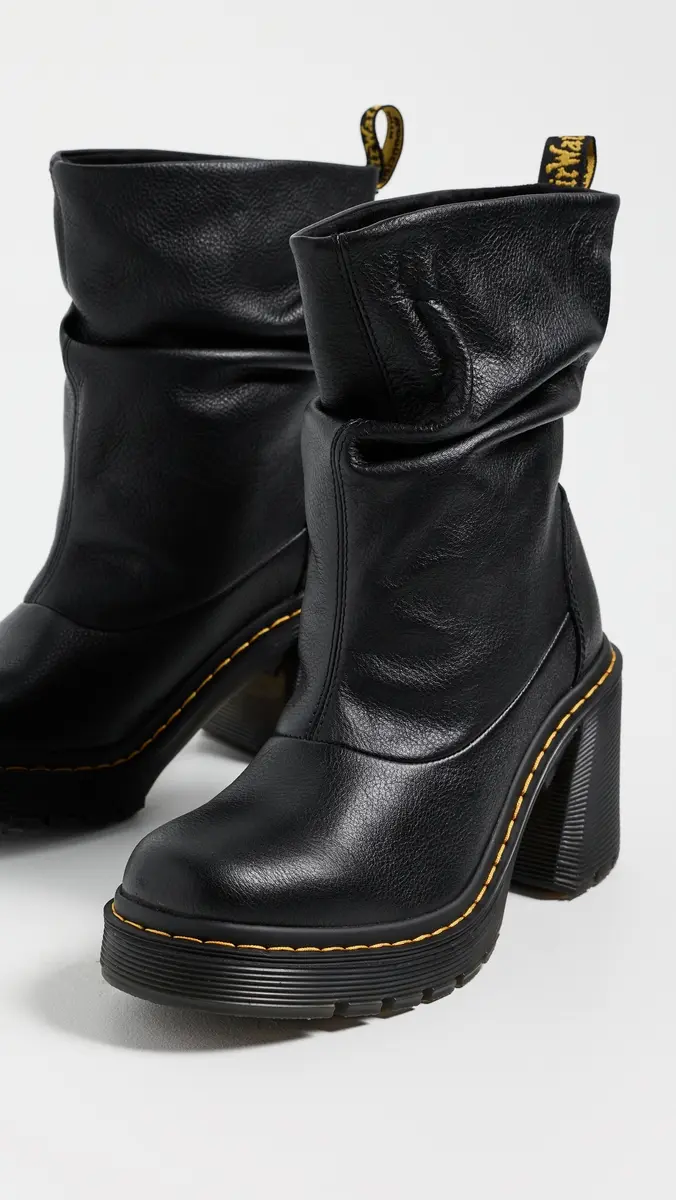 Dr. Martens Kasey Pull On Boots | Thumbnail 5 Dr. Martens Kasey Pull On Boots | Thumbnail 5