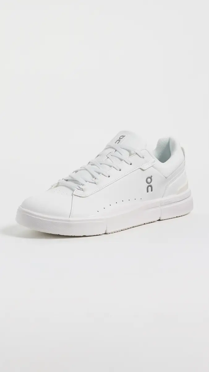 ON The Roger Advantage Sneakers | Thumbnail 2 ON The Roger Advantage Sneakers | Thumbnail 2