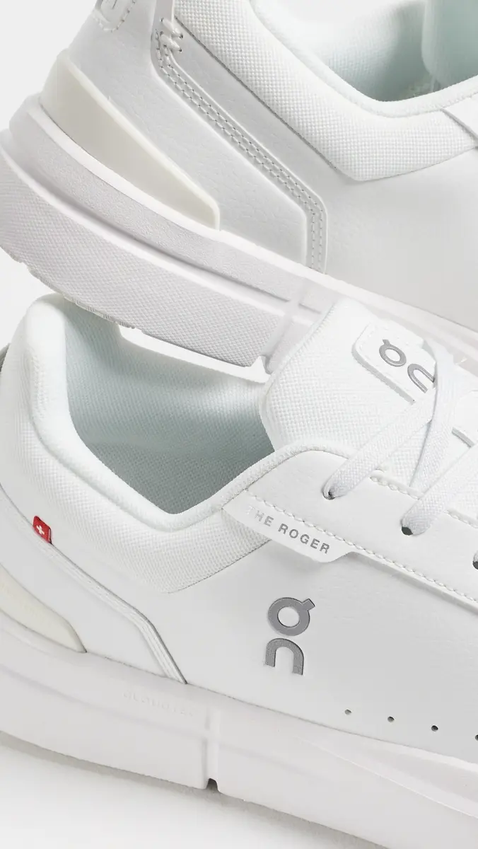 ON The Roger Advantage Sneakers | Thumbnail 5 ON The Roger Advantage Sneakers | Thumbnail 5