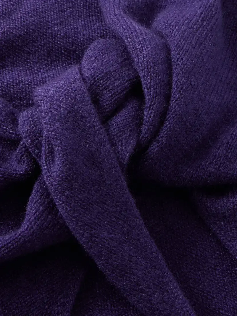 Johnstons of Elgin Reel Cashmere Scarf | Thumbnail 3 Johnstons of Elgin Reel Cashmere Scarf | Thumbnail 3