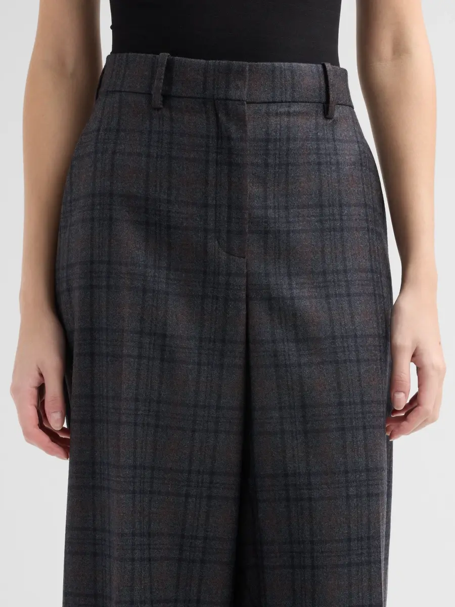 Theory Women's Plaid Wool Wide-Leg Trousers | Thumbnail 5 Theory Women's Plaid Wool Wide-Leg Trousers | Thumbnail 5