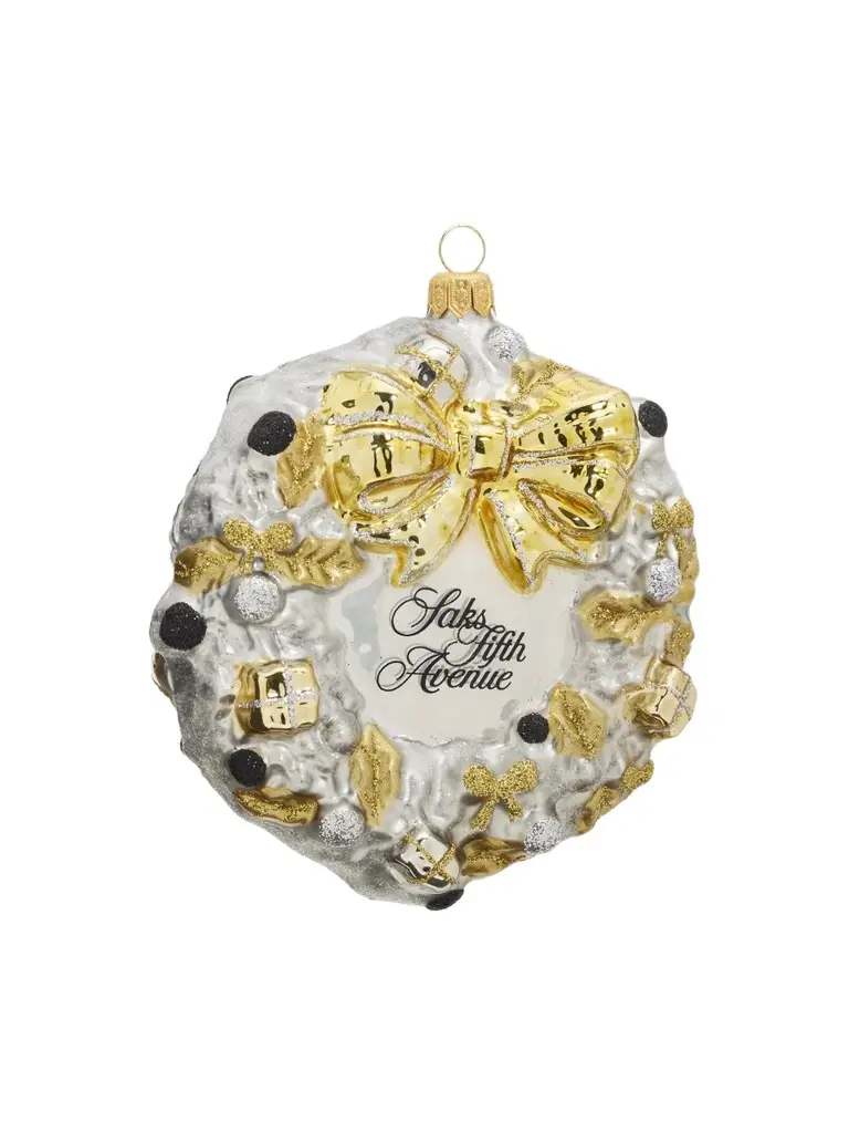Glassware Art Studio Wreath With Presents Glass Ornament