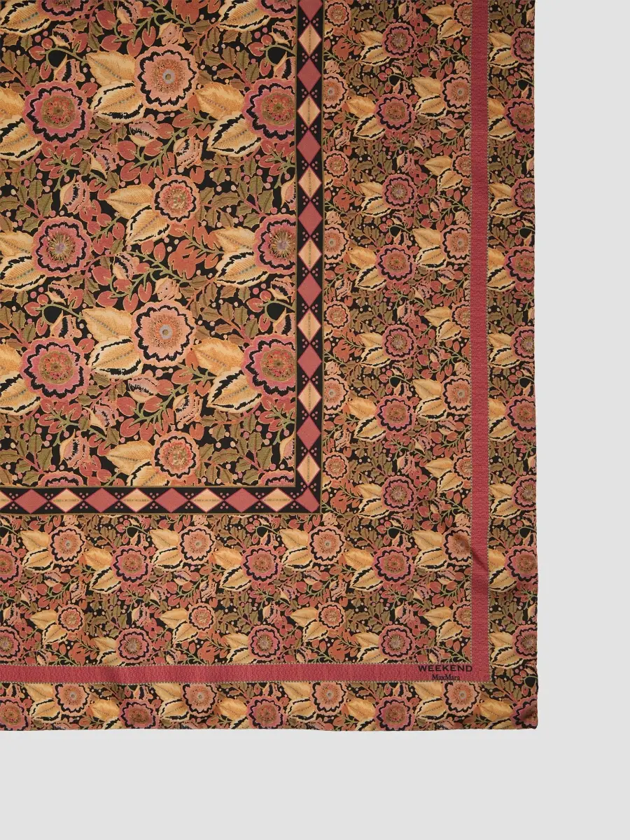Weekend Max Mara Women's Patterned Silk Twill Foulard | Thumbnail 3 Weekend Max Mara Women's Patterned Silk Twill Foulard | Thumbnail 3