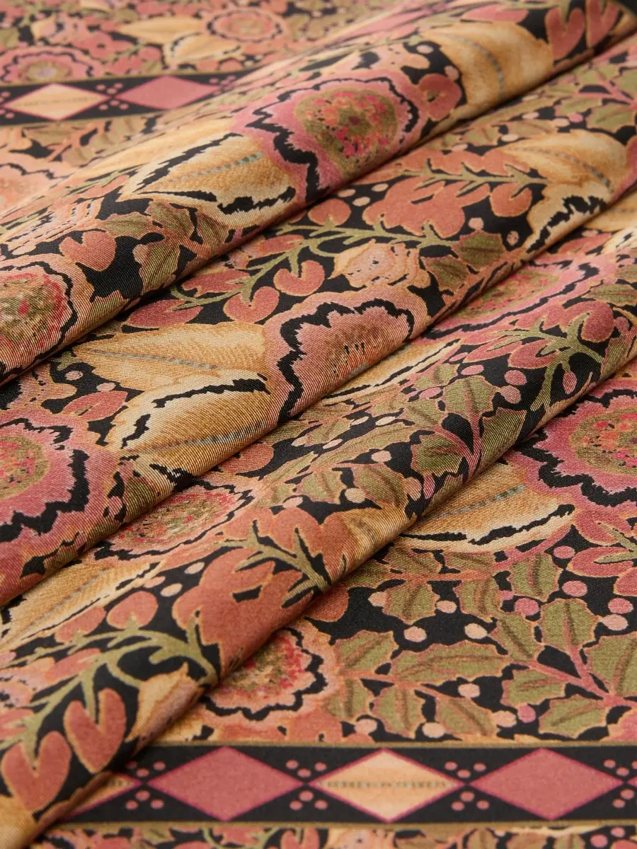 Weekend Max Mara Women's Patterned Silk Twill Foulard | Thumbnail 4 Weekend Max Mara Women's Patterned Silk Twill Foulard | Thumbnail 4