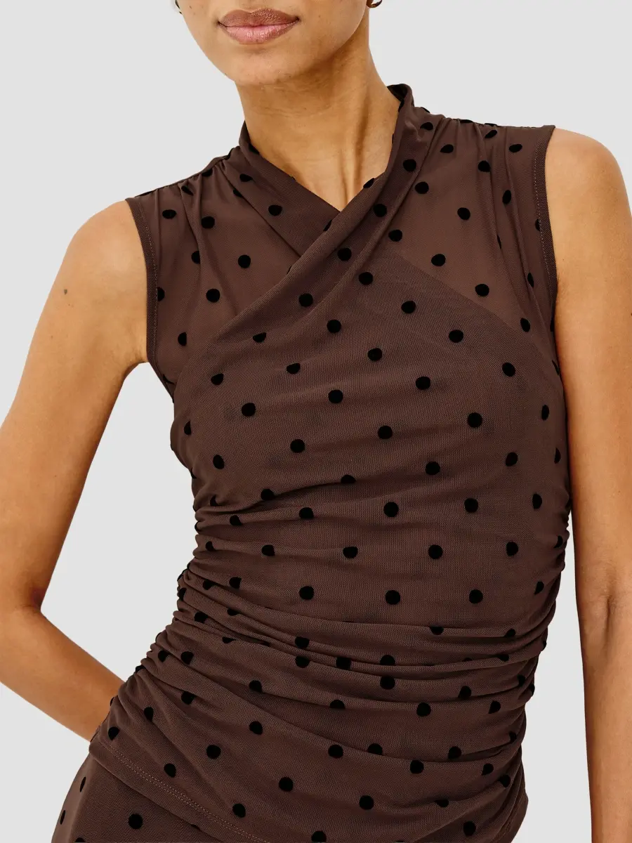 RAILS Women's Lauris Polka Dot Ruched Top | Thumbnail 4 RAILS Women's Lauris Polka Dot Ruched Top | Thumbnail 4