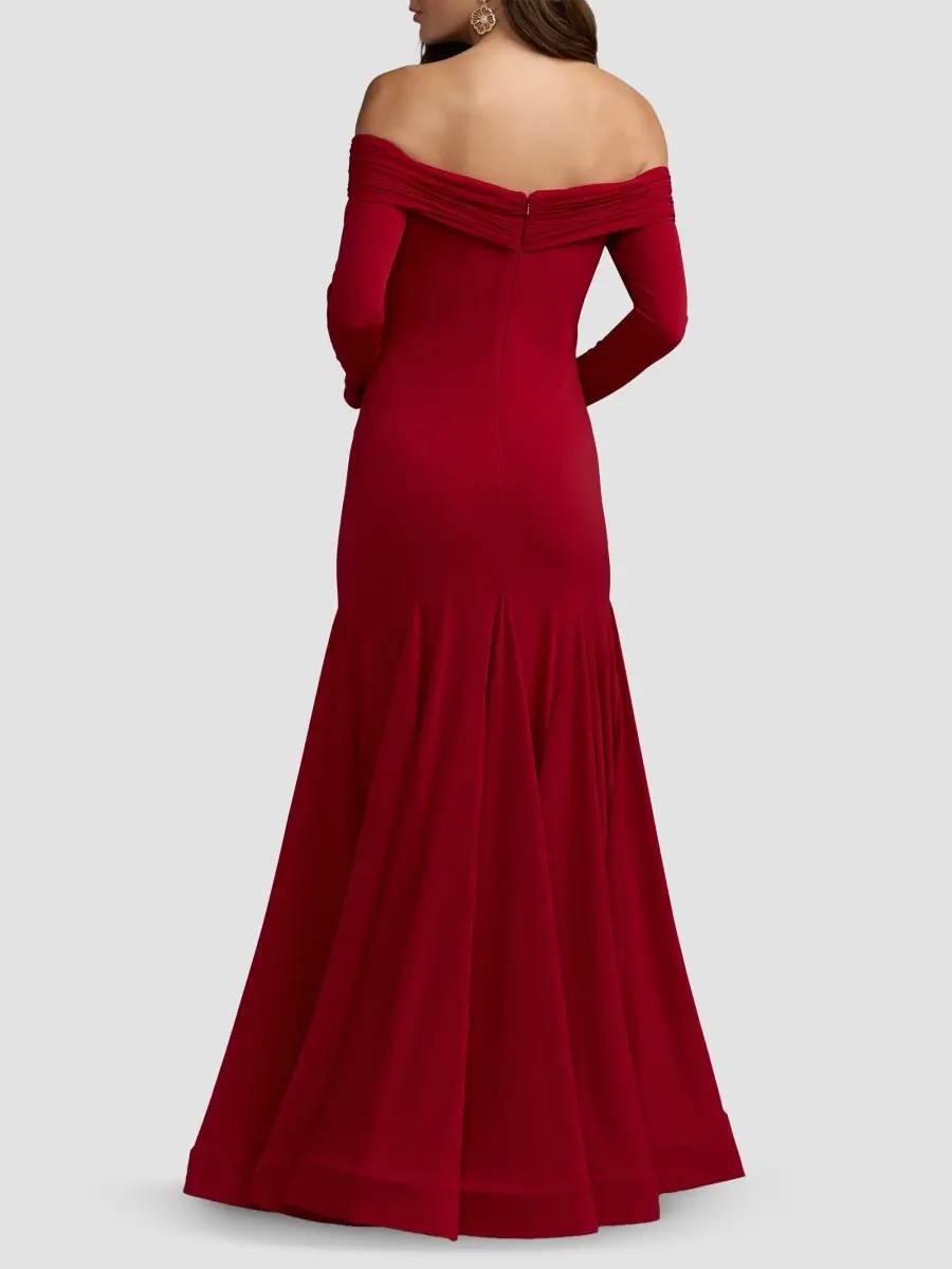 Mac Duggal Women's Jersey Off-The-Shoulder Long-Sleeve Trumpet Gown | Thumbnail 3 Mac Duggal Women's Jersey Off-The-Shoulder Long-Sleeve Trumpet Gown | Thumbnail 3