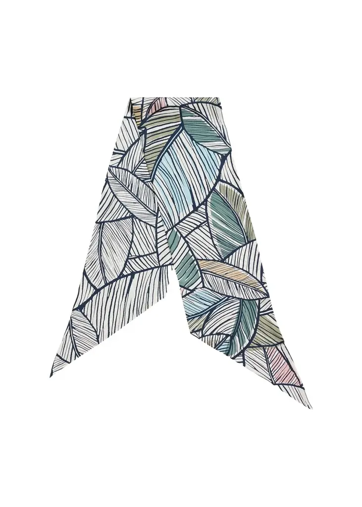 Giorgio Armani Men's Silk Leaf-Print Neck Scarf