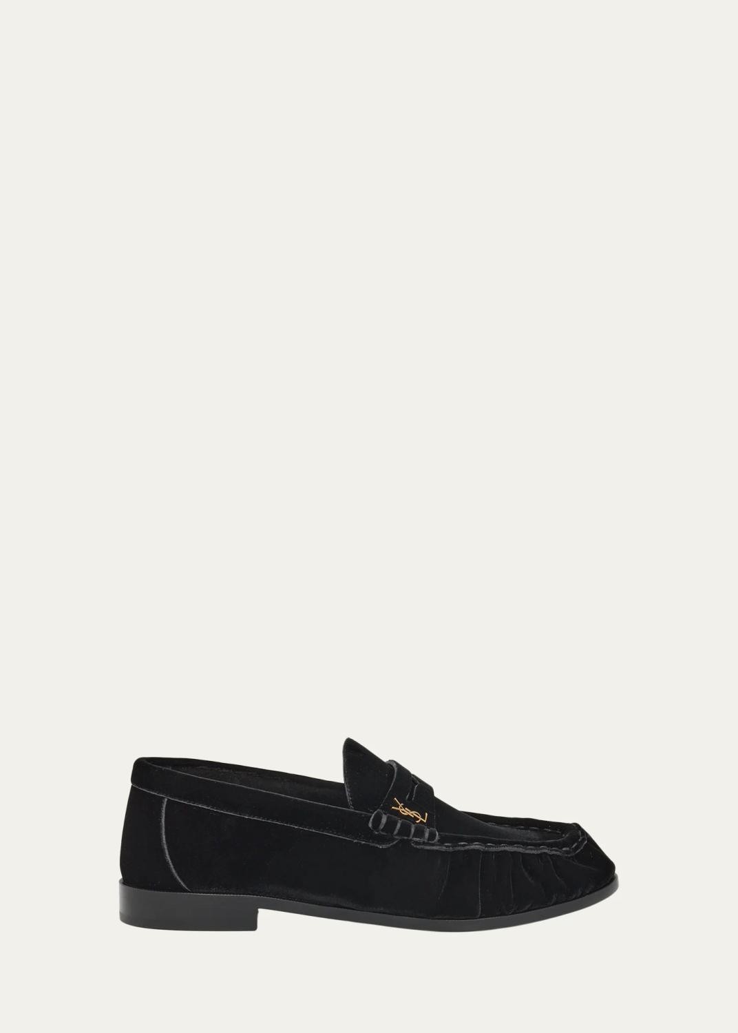 Le Loafers in Velvet Le Loafers in Velvet