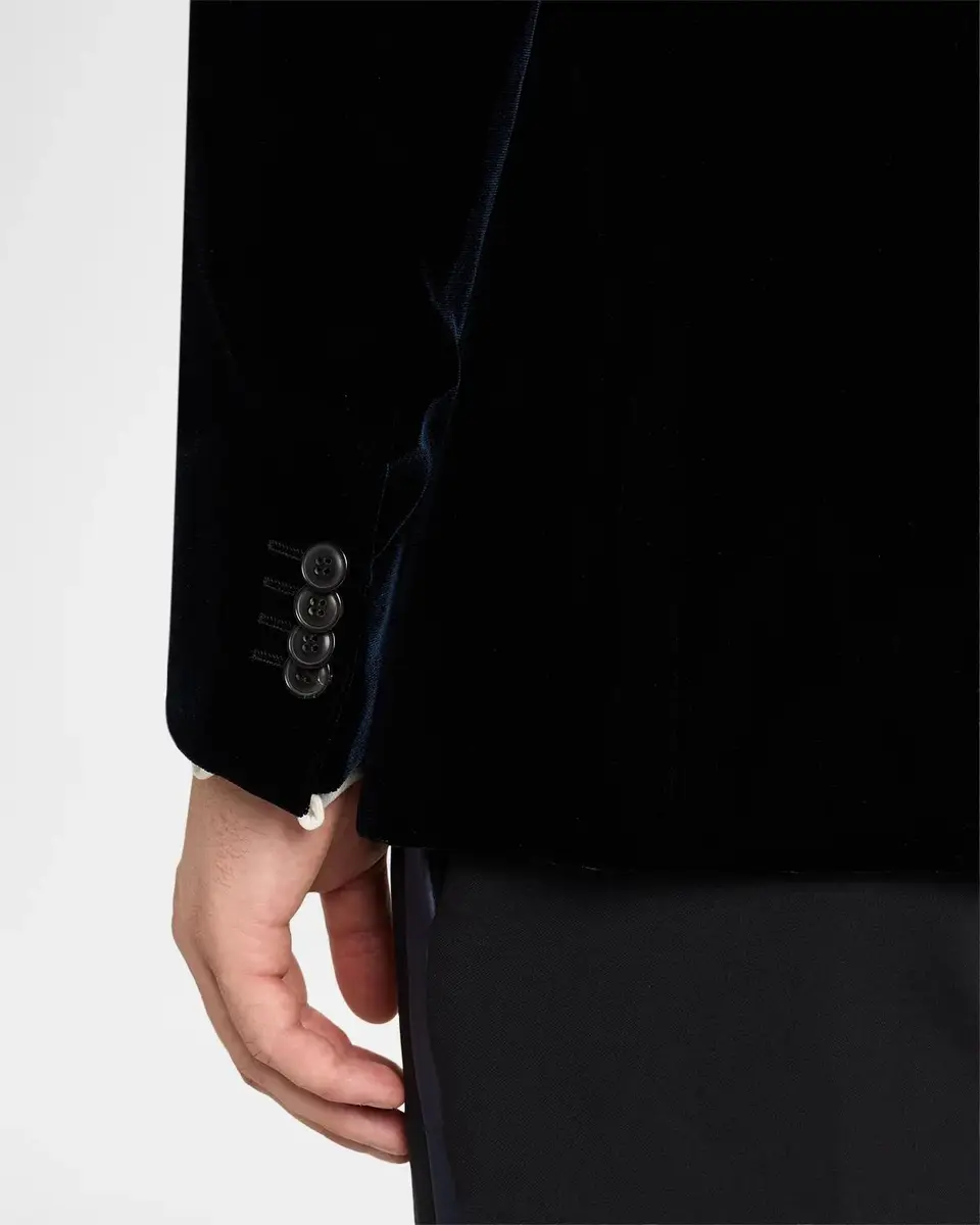 Giorgio Armani Men's Velvet Single-Breasted Velvet Dinner Jacket | Thumbnail 8 Giorgio Armani Men's Velvet Single-Breasted Velvet Dinner Jacket | Thumbnail 8
