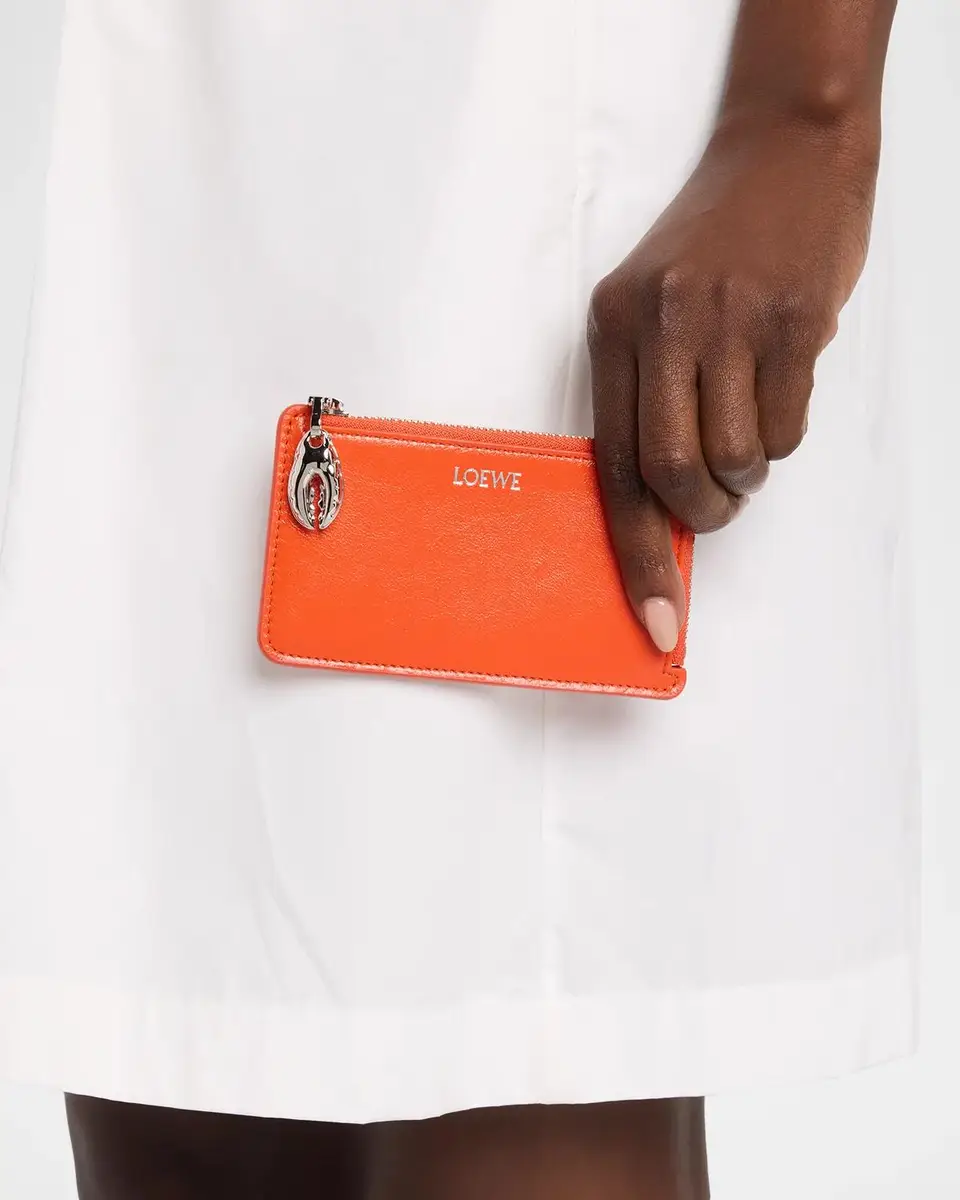 Loewe x Cosima Von Bonin Claw Cardholder | Thumbnail 2 Loewe x Cosima Von Bonin Claw Cardholder | Thumbnail 2