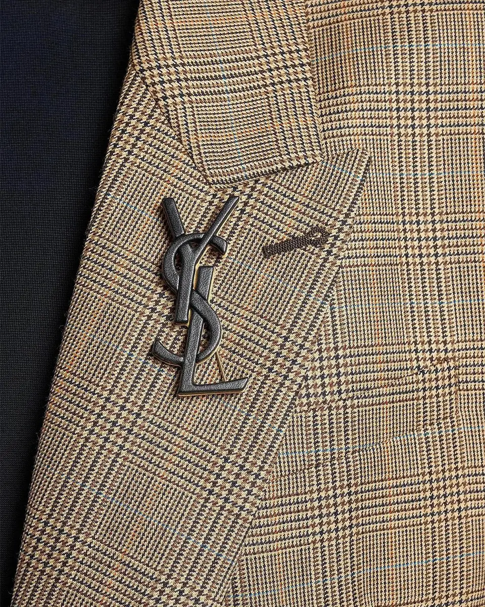 Saint Laurent YSL Leather-Covered Brooch | Thumbnail 2 Saint Laurent YSL Leather-Covered Brooch | Thumbnail 2