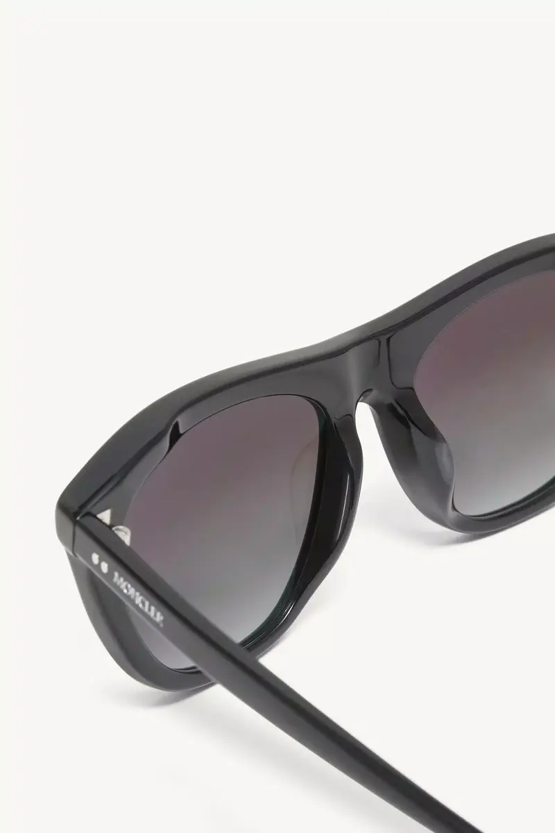 Moncler Lunettes Karrenia Cat-eye Sunglasses | Thumbnail 7