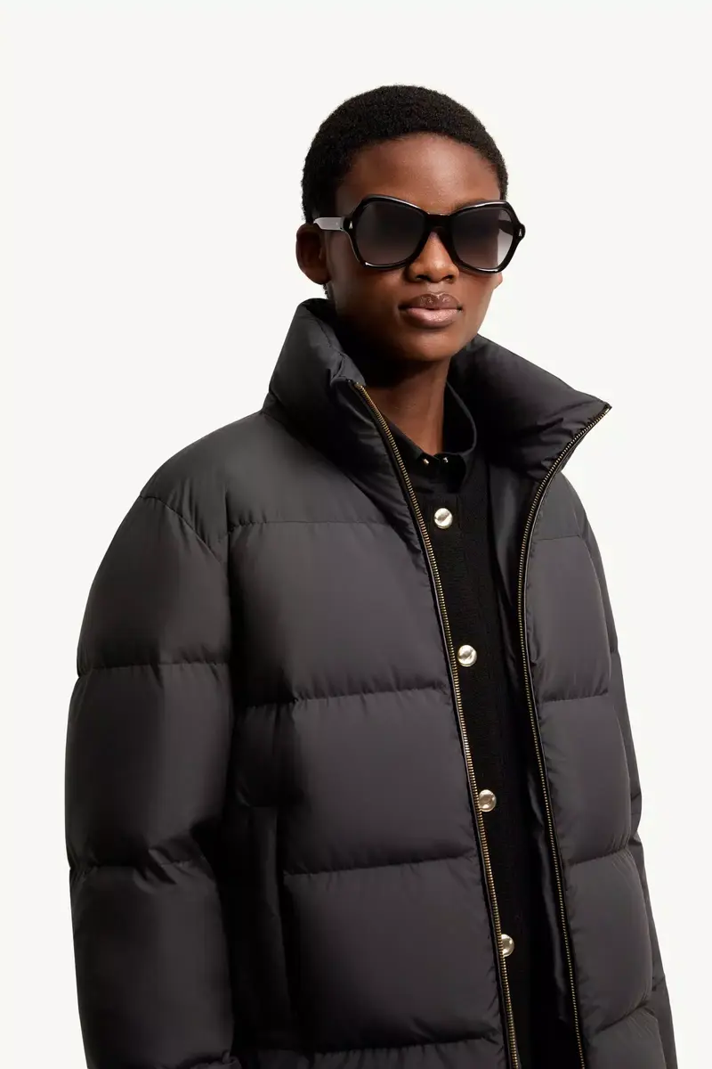 Moncler Lunettes Elizia Butterfly Sunglasses | Thumbnail 3 Moncler Lunettes Elizia Butterfly Sunglasses | Thumbnail 3