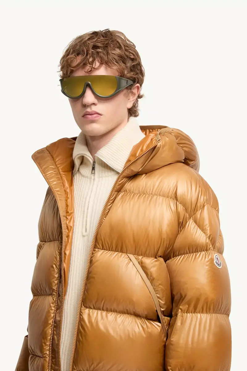 Moncler Lunettes Pulser Wraparound Sunglasses | Thumbnail 3 Moncler Lunettes Pulser Wraparound Sunglasses | Thumbnail 3