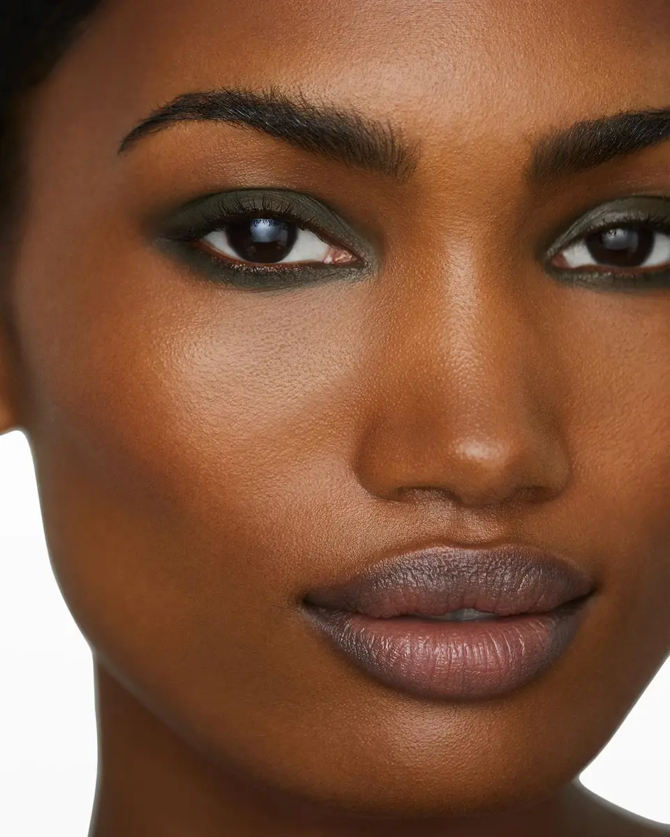 Hourglass Cosmetics Voyeur Waterproof Gel Eyeliner | Thumbnail 3 Hourglass Cosmetics Voyeur Waterproof Gel Eyeliner | Thumbnail 3