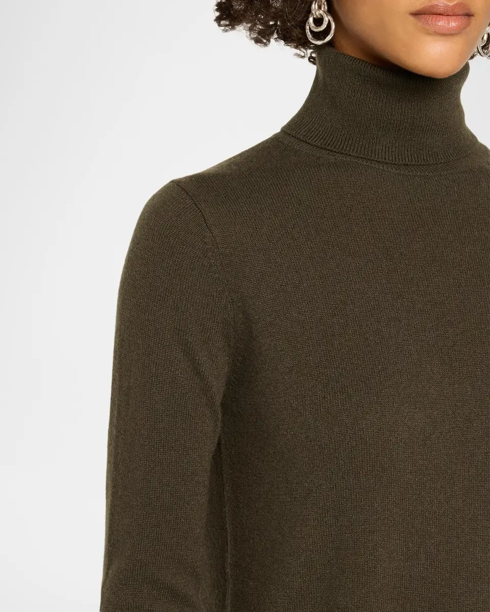 Neiman Marcus Cashmere Collection Cashmere Turtleneck Sweater | Thumbnail 5 Neiman Marcus Cashmere Collection Cashmere Turtleneck Sweater | Thumbnail 5