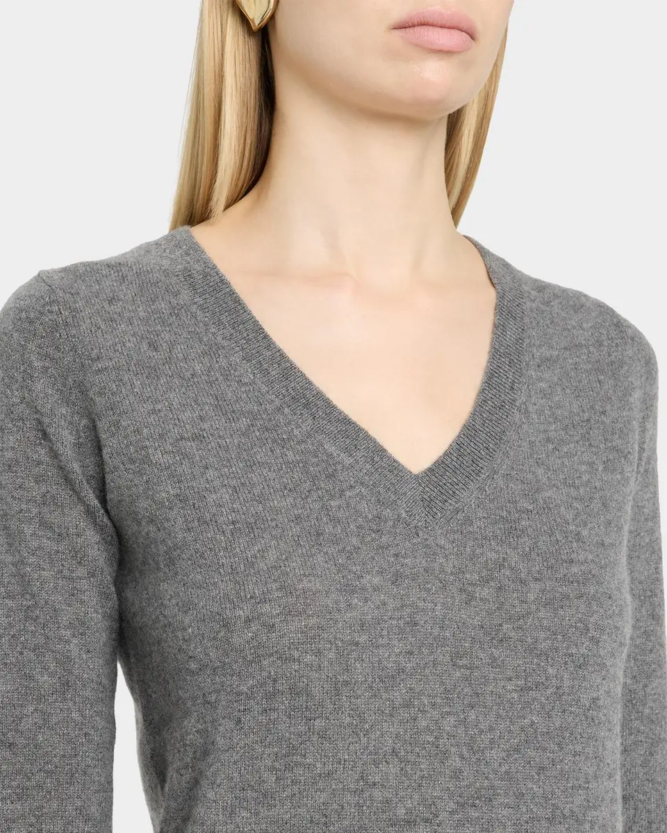 Neiman Marcus Cashmere Collection Cashmere V-Neck Sweater | Thumbnail 5 Neiman Marcus Cashmere Collection Cashmere V-Neck Sweater | Thumbnail 5
