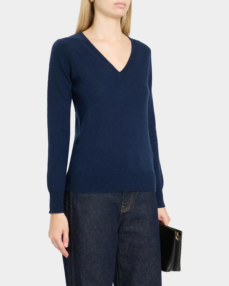 Neiman Marcus Cashmere Collection Cashmere V-Neck Sweater | Thumbnail 4 Neiman Marcus Cashmere Collection Cashmere V-Neck Sweater | Thumbnail 4