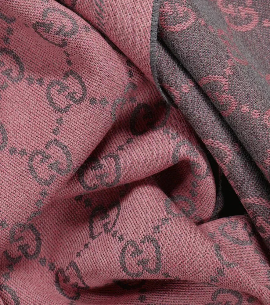 Gucci GG wool jacquard scarf | Thumbnail 2 Gucci GG wool jacquard scarf | Thumbnail 2