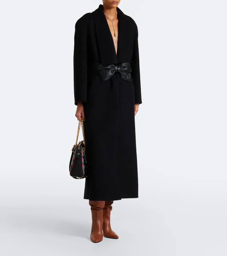 Valentino Garavani Panthea Medium embroidered shoulder bag | Thumbnail 5 Valentino Garavani Panthea Medium embroidered shoulder bag | Thumbnail 5