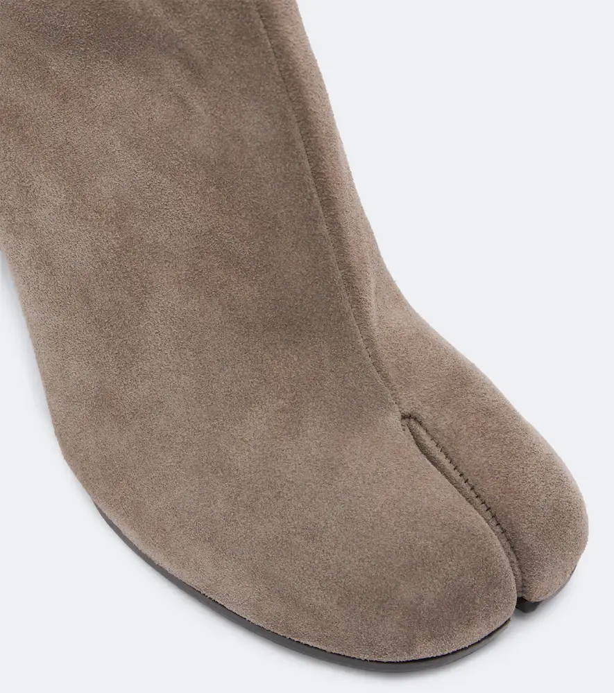 Maison Margiela Tabi suede ankle boots | Thumbnail 2 Maison Margiela Tabi suede ankle boots | Thumbnail 2