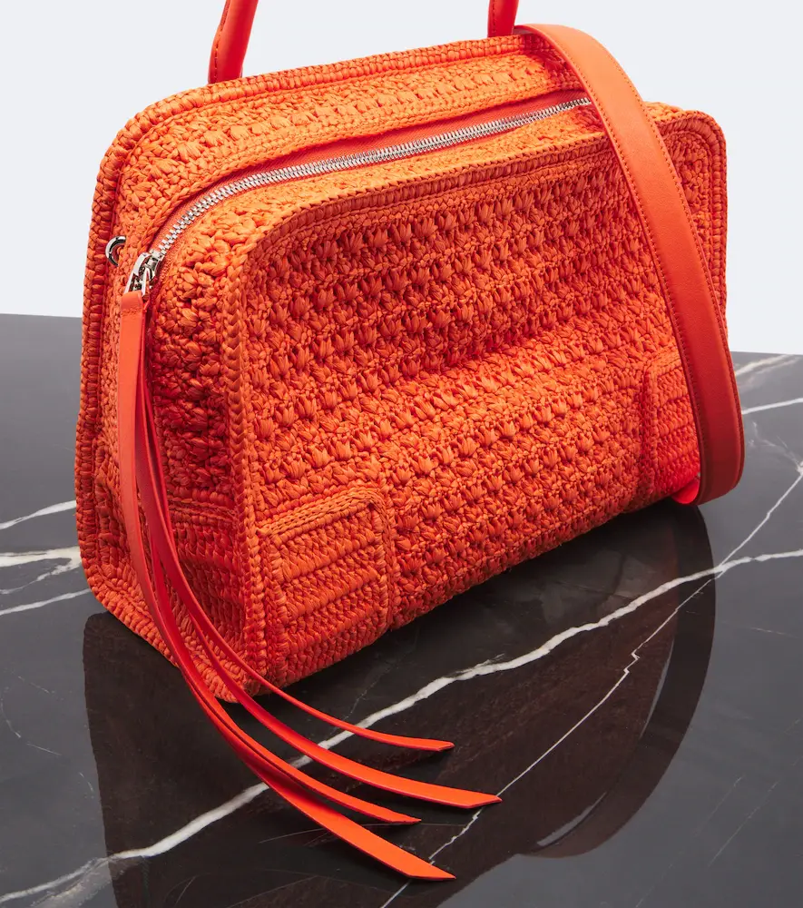 Loewe x Cosima von Bonin Amazona 180 Medium top-handle bag | Thumbnail 3 Loewe x Cosima von Bonin Amazona 180 Medium top-handle bag | Thumbnail 3